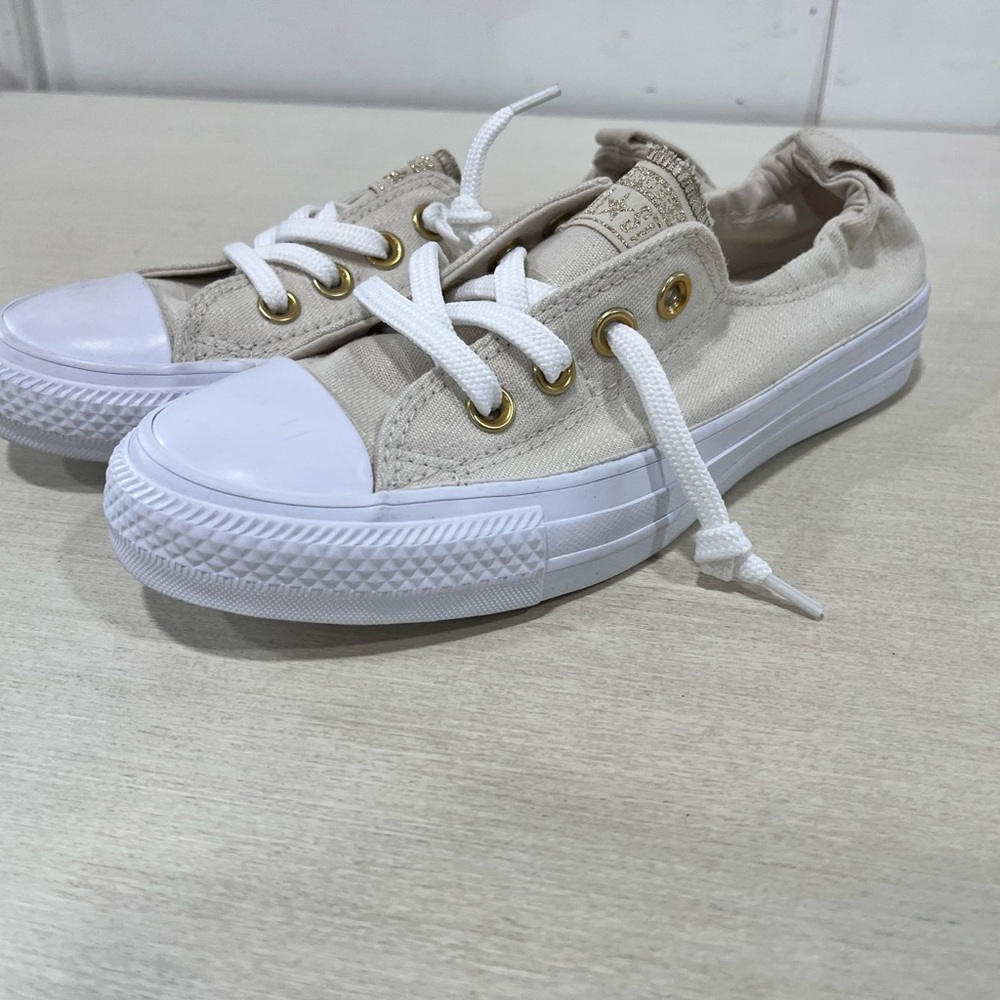 NEW Converse slip on all stars size 6